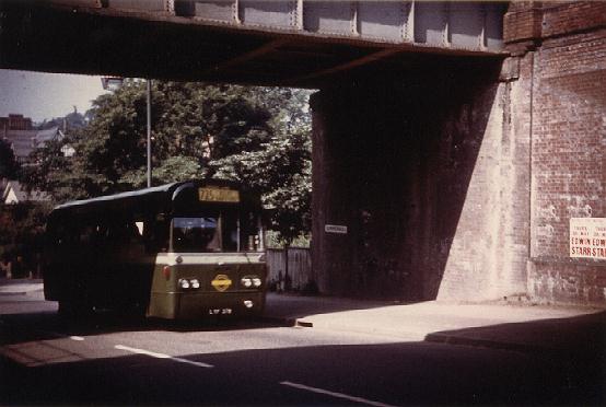 725 Greenline Coach, Chislehurst